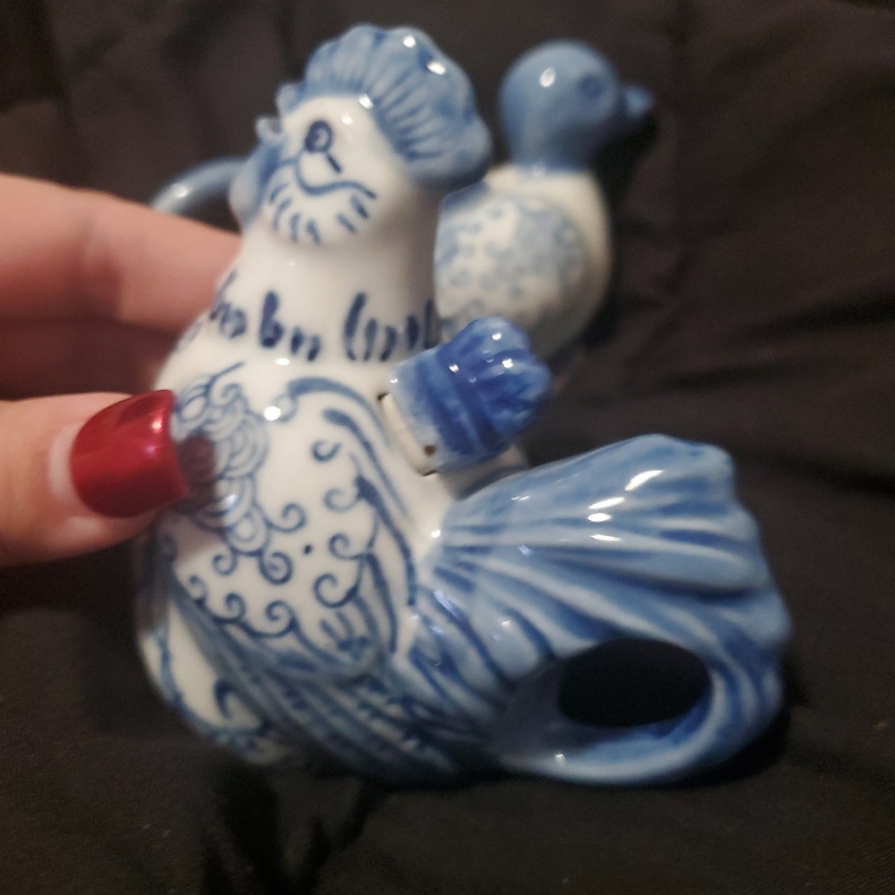 Vintage chicken and duck decore